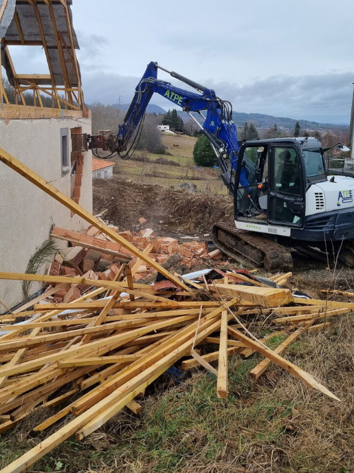 Travaux de démolition intérieure extérieure